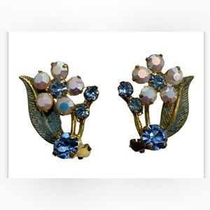Vintage Made in Austria clip on earrings white Borealis/blue crystals Leaf Flock